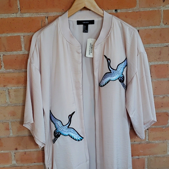 Robe dress, champagne 🍾 color, beautiful bird 🐦 - Picture 1 of 6